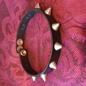 Spiked leather choker